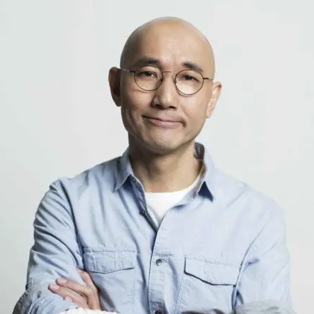 卢冠廷头像