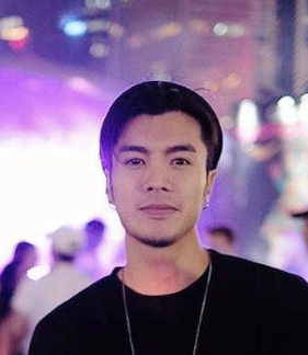 周殷廷背景